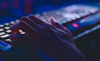 “你看到的流量都是我們刷出來的”