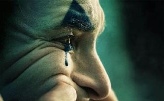 《小丑》全球大火，DC反击漫威的时机到了？