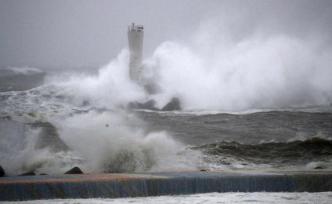天災陰影下的“日本性”：隱忍的個體與免責的共同體