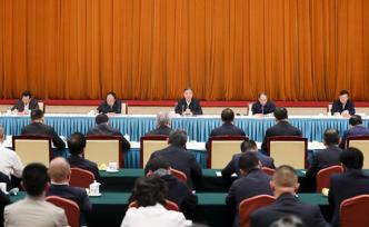 汪洋：要把光彩事業(yè)作為開(kāi)展民營(yíng)經(jīng)濟(jì)統(tǒng)戰(zhàn)工作的重要抓手