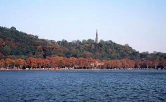 杭州千年保俶塔塔剎傾斜破損，啟動保養(yǎng)維護(hù)工程全封閉施工