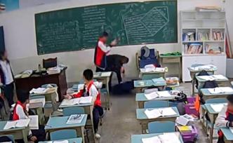 人民日?qǐng)?bào)：15歲學(xué)生向老師拍磚，暴力與校園絕不能“兼容”