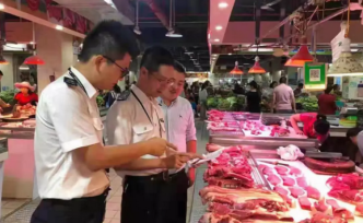 被曝光后，深圳市監(jiān)現(xiàn)場(chǎng)查扣“問(wèn)題豬肉”