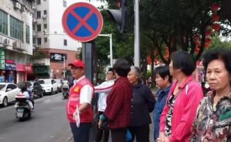 市委書記上街撿煙頭、勸交通，是為了做好這件事