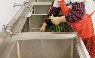 巴中一幼兒園被家長舉報食堂不規(guī)范，官方成立6個工作組調(diào)查