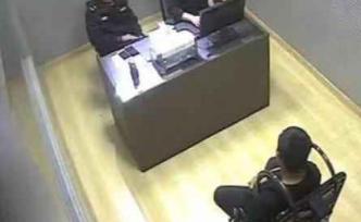 出獄后沉迷游戲身無分文，男子入室搶劫只為再回牢房