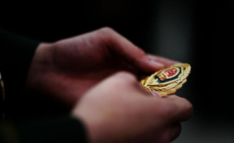 西安市公安局3名民警執(zhí)行公務(wù)時(shí)遇車禍不幸因公殉職