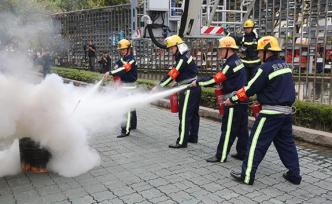 上海報業(yè)集團(tuán)舉行2019年度消防疏散演練