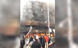 蚌埠5間門面房過火：消防搜救出21人，1人前期逃生受傷