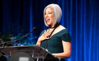 美國國家圖書獎頒布，《信任練習》獲最佳小說