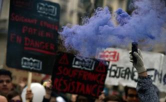 中国使馆提醒中国公民在12月5日法国大罢工期间注意安全