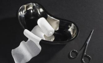 杞縣百余人針灸后皮膚潰爛，是碘伏藥水的錯(cuò)？