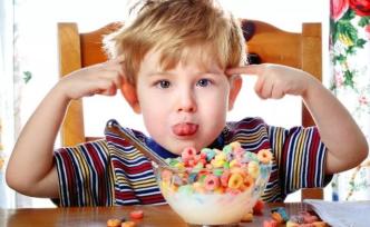 爆米花吃了會(huì)變傻膨化食品含添加劑？ 這些食品能不能給娃吃