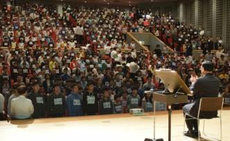 日本748人背論語破紀錄，最大90歲