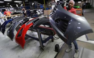 美國(guó)制造業(yè)PMI環(huán)比下降0.2至48.1，連續(xù)四個(gè)月萎縮