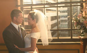 “朱莉-皮特”组合终于成为夫妇，婚礼办得很有节操