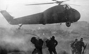 海外族群冲突 | 革命战争中溃败的民主制度