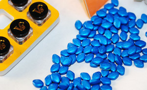 歐盟查獲數(shù)百萬粒假冒偉哥，據(jù)稱產(chǎn)自中國和印度