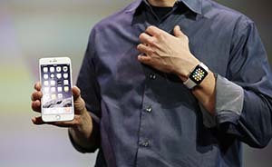 比更大还更大？iPhone 6 Plus上手体验：好大！