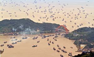 东海开渔，千帆出港