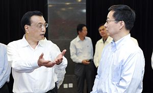 李克強考察自貿(mào)區(qū)，粵語祝福港商“恭喜發(fā)財”