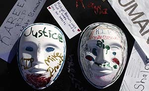 美國(guó)弗格森鎮(zhèn)再次出現(xiàn)騷動(dòng)，警方稱“必要時(shí)將動(dòng)用武力”