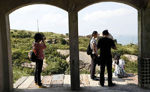 東極島是“文青”觀世界新起點？政府要重修被韓寒炸掉的房子