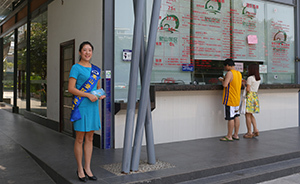 守護游客的平安與快樂：一站一整天，他們兼職游客“出氣筒”