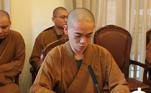 进修戏剧音乐、赴海外留学，上海知名寺庙僧人“入世”深造