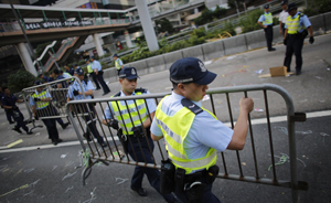 梁振英：港府和警方對(duì)占中容忍度罕見(jiàn)，占領(lǐng)局面不能長(zhǎng)此下去
