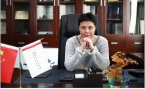 小馬奔騰姑嫂大戰(zhàn)撕破臉皮，孔二狗力挺董事長遺孀