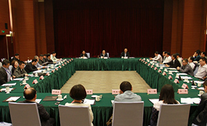 国家网信办“依法办好网站，讲好中国故事”座谈会在苏州举行