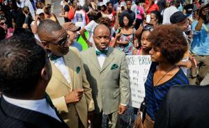 “伊斯蘭國”借弗格森案煽動對美恐襲，被指欲招募美國黑人