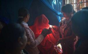 云南“童婚”調(diào)查：十三四歲小夫妻，手拉手看熊出沒、喜羊羊