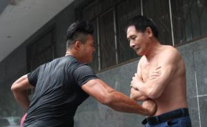 “職業(yè)挨打人”謝水平：14年被5萬人打，1萬元出場費太低