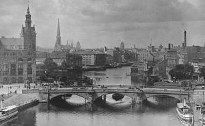 市政廳|柏林施普雷河畔的“烏托邦”