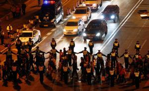 上海黃浦書(shū)記、區(qū)長(zhǎng)等11名官員因外灘擁擠踩踏事件受處分