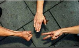 “石頭剪刀布”研究者：入選麻省科技評(píng)論年度最優(yōu)或因容易懂