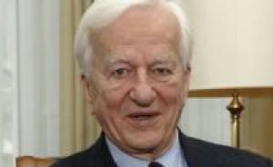 德國前總統(tǒng)魏茨澤克去世，任內(nèi)曾宣布納粹投降日為德國解放日