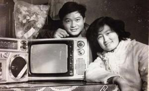 翻翻那些老照片，聽聽爺爺奶奶、爸爸媽媽的愛情故事