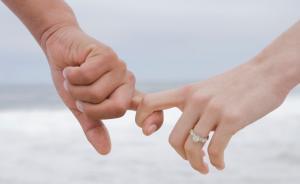 如何与家里长辈谈:大龄单身青年回乡过关锦囊