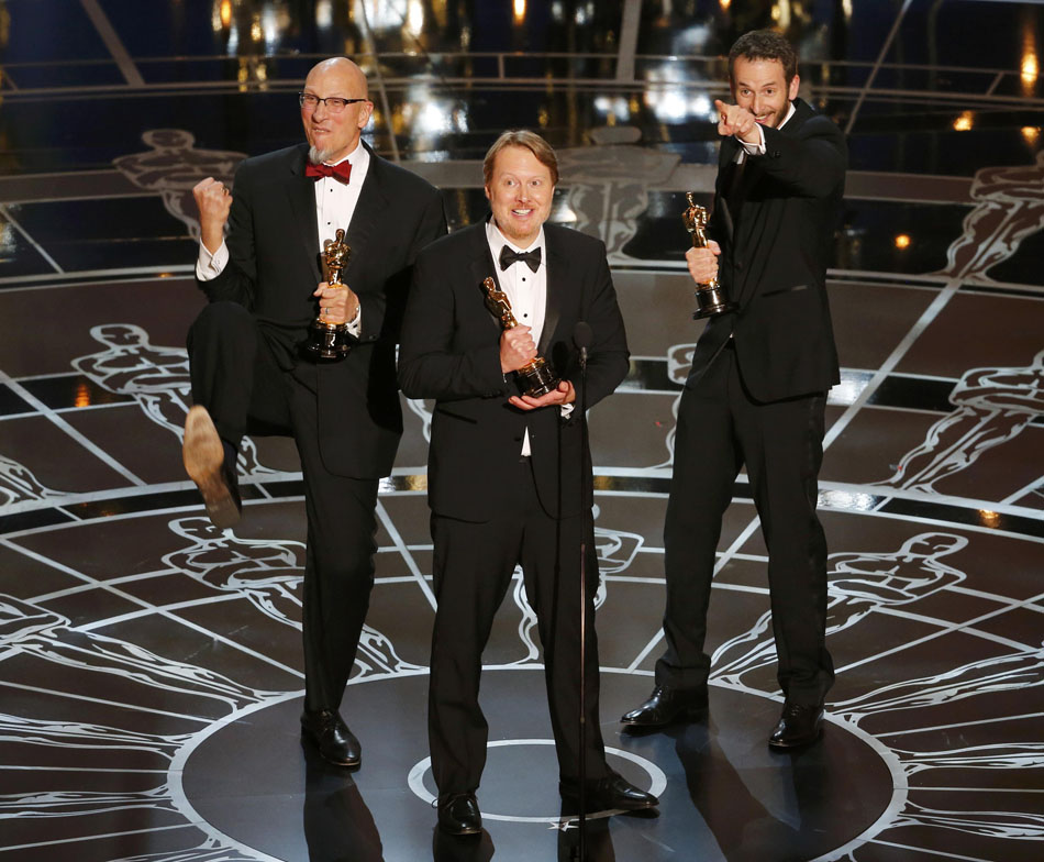 2015-02-23T033536Z_467567375_TB3EB2N09Z1SF_RTRMADP_3_AWARDS-OSCARS