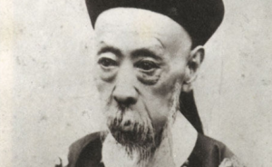 中紀(jì)委狠批清朝裸官慶親王，這又是在敲打誰(shuí)？