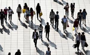 公报称上海常住人口已突破2400万，私人汽车逾183万辆