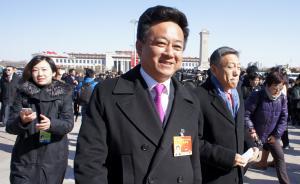 兩會專訪｜主持人朱軍談今年春晚收視率創(chuàng)八年來新低：很正常