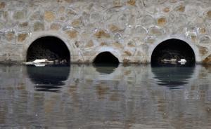 “督企”转向“督政”，两会期间国家领导人接连强调铁腕治污