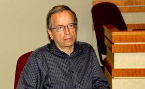 “基于报纸的媒介组织仍然是美国新闻报道的主力”