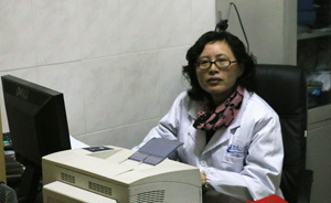 “走廊醫(yī)生”蘭越峰被解聘，88名代表一致表決通過