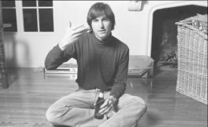 又一本喬布斯傳記出世，這次蘋果高管集體點贊