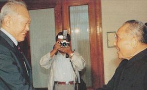 促成李光耀首次訪(fǎng)華的人是曹聚仁？曾三次被周總理接見(jiàn)